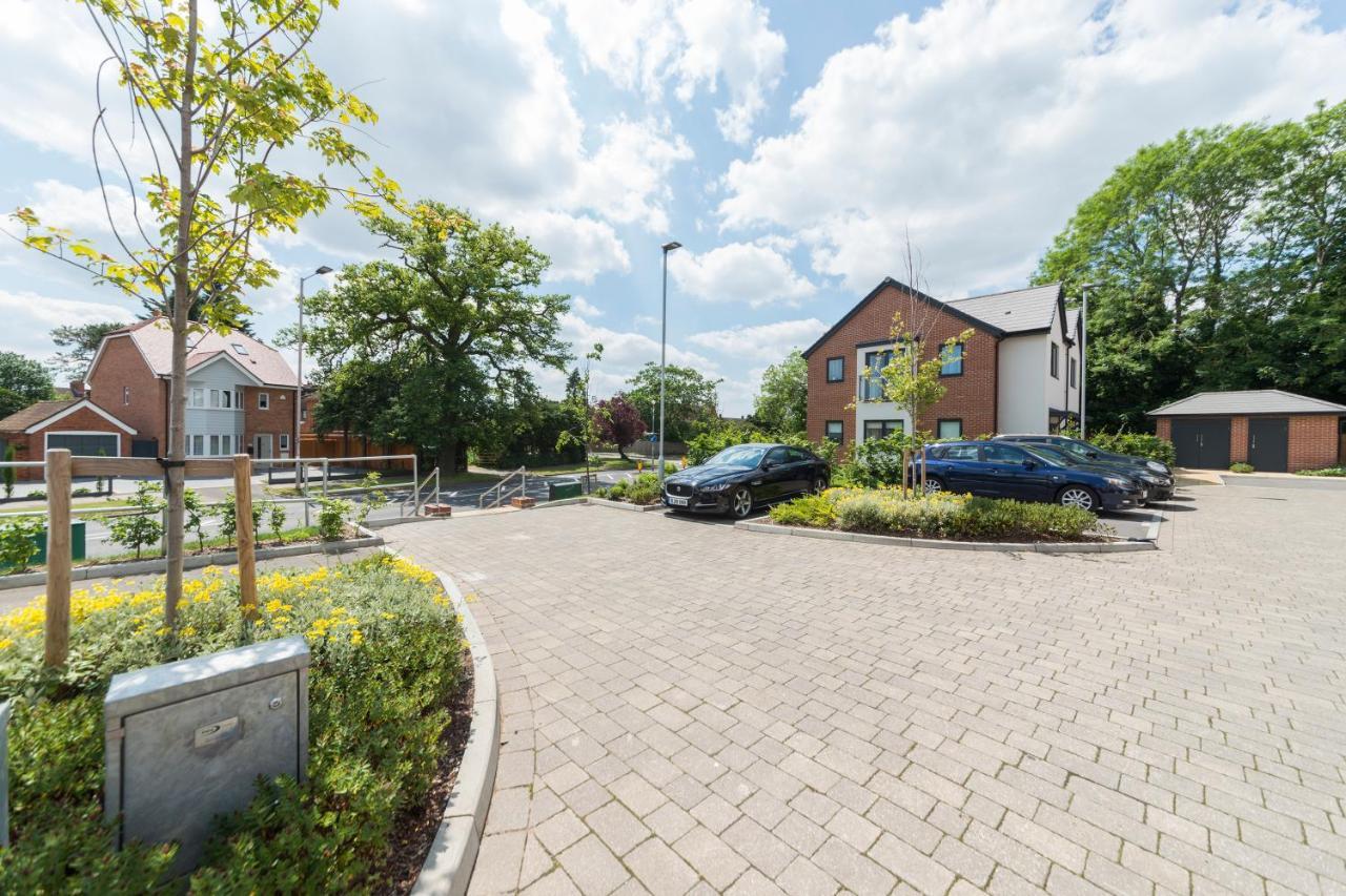 Greenfield Modern 3Br Home - Southcote Lane , ريدينج المظهر الخارجي الصورة